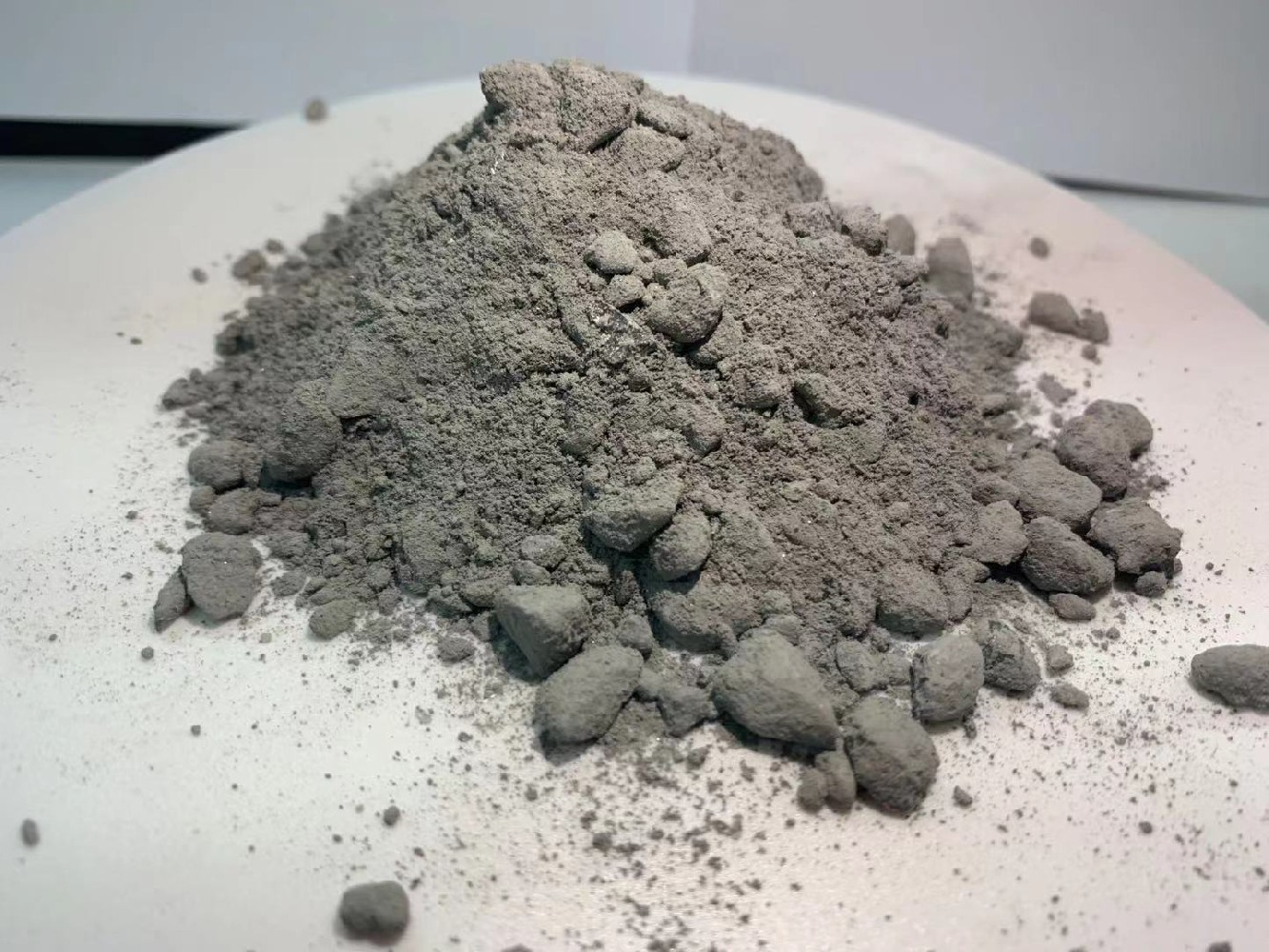 高铝高强耐磨浇注料